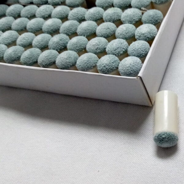 Box of 100 Plastic Push-on tips