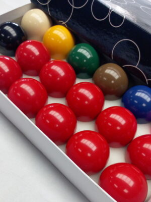 Standard 2in Snooker 17 Balls