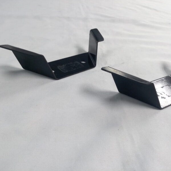 Triangle Holder 1 Triangle holder